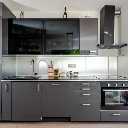 Srecko Apartment *